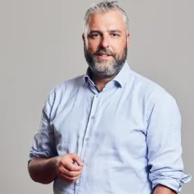 Dr. Stephan Poppe 